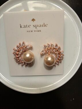 kate spade Rose Gold Pearl Wreath Stud Earrings